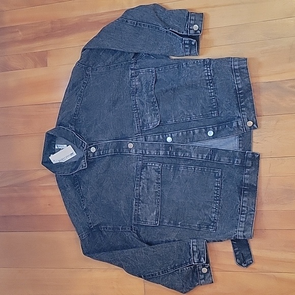 Mickey mouse sequined black denim jacket ONE SIZE - Picture 2 of 6